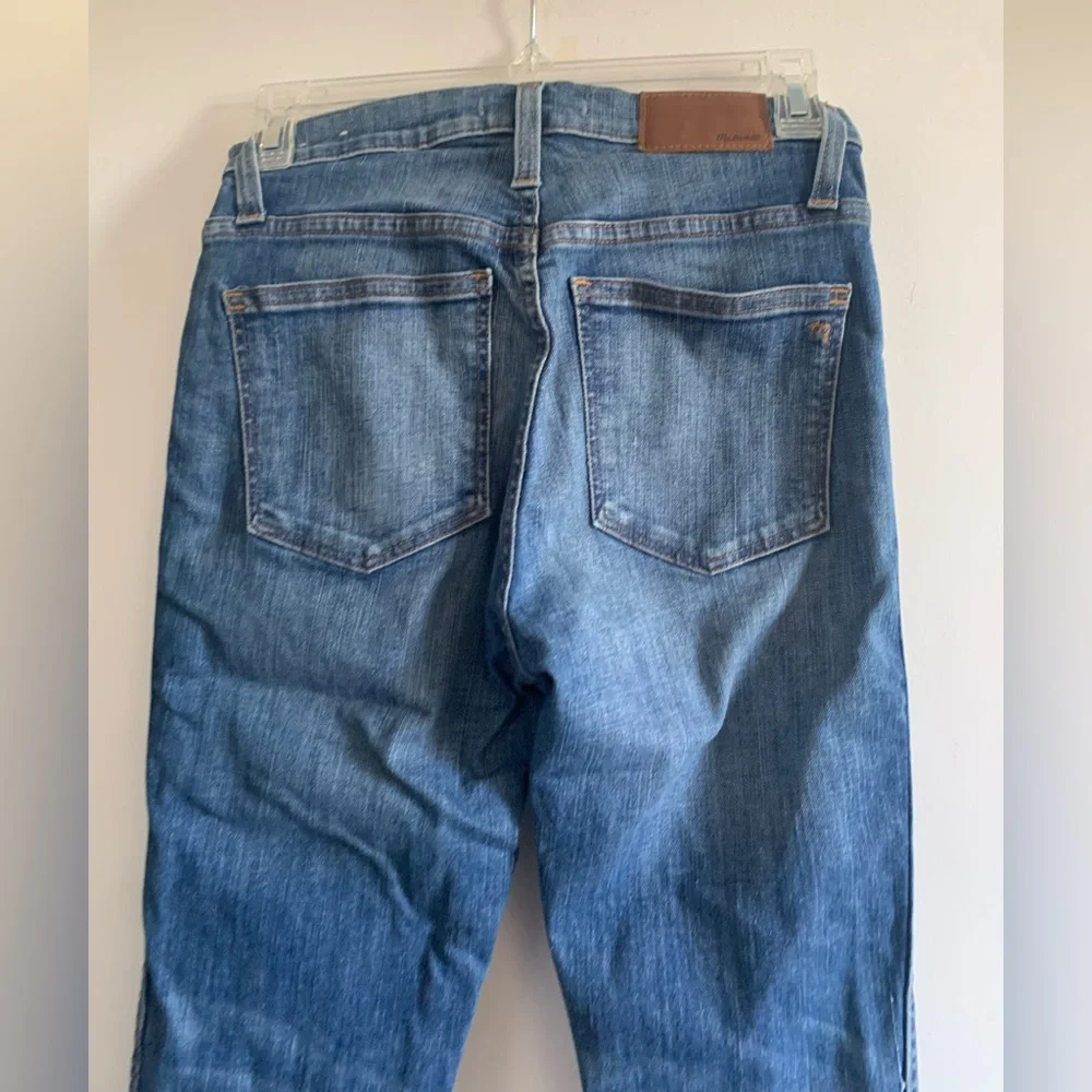 Madewell Blue Denim Distressed Knee/Hem Skinny Jeans Size 26 - Picture 3 of 10